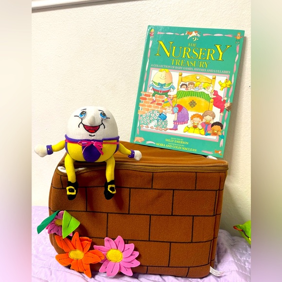 Nursery, treasures book and Humpty Dumpty with brick wall plush - Picture 1 of 4
